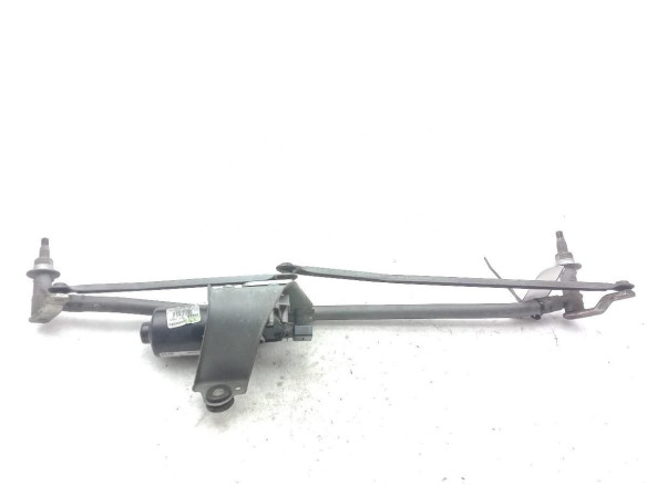 W000051914 MOTOR LIMPIAPARABRISAS DEL IVECO DAILY VI Furgón|Desguaces La Cabaña