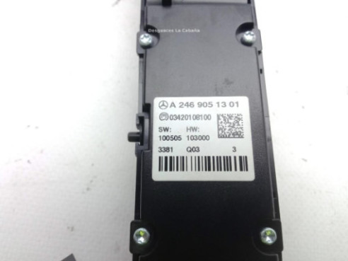 A2469051301 INTERRUPTOR WARNING MERCEDES BENZ CLASE A (W176)|Desguaces La Cabaña