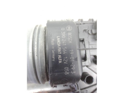 0390241564 MOTOR LIMPIAPARABRISAS DEL FIAT DOBLO Limusina (263_)|Desguaces La Cabaña