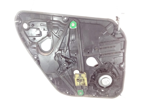 31276218  ELEVALUNAS PUERTA LAT TRA DER VOLVO V40 Cross Country (526)|Desguaces La Cabaña
