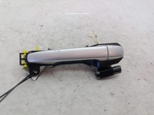 PINZA DEL IZQ TOYOTA PRIUS PLUS (_W4_)|Desguaces La Cabaña