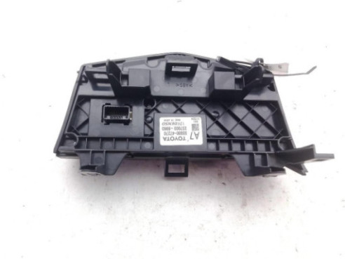 PINZA DEL IZQ TOYOTA PRIUS PLUS (_W4_)|Desguaces La Cabaña 2
