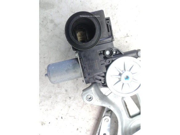 8572047170 ELEVALUNAS PUERTA LAT TRA IZQ TOYOTA PRIUS PLUS (_W4_)|Desguaces La Cabaña