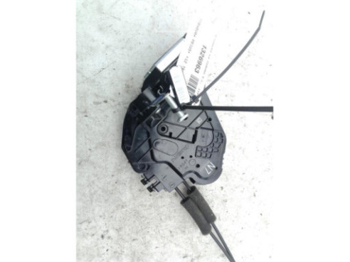 6905048060  CERRADURA PUERTA LAT TRA DER TOYOTA PRIUS PLUS (_W4_)|Desguaces La Cabaña