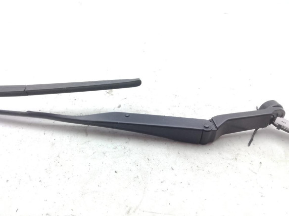 8522147131  BRAZO LIMPIAPARABRISAS DEL IZQ TOYOTA PRIUS PLUS (_W4_)|Desguaces La Cabaña