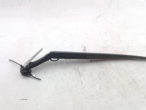 PINZA DEL IZQ TOYOTA PRIUS PLUS (_W4_)|Desguaces La Cabaña