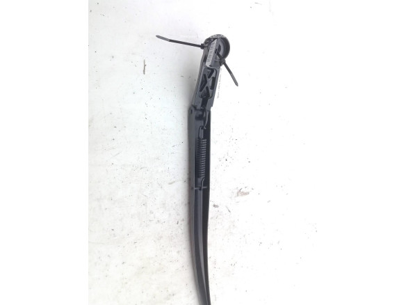 8521147151  BRAZO LIMPIAPARABRISAS DEL DER TOYOTA PRIUS PLUS (_W4_)|Desguaces La Cabaña