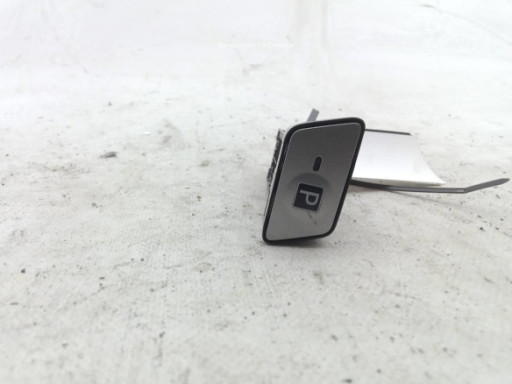 PINZA DEL IZQ TOYOTA PRIUS PLUS (_W4_)|Desguaces La Cabaña