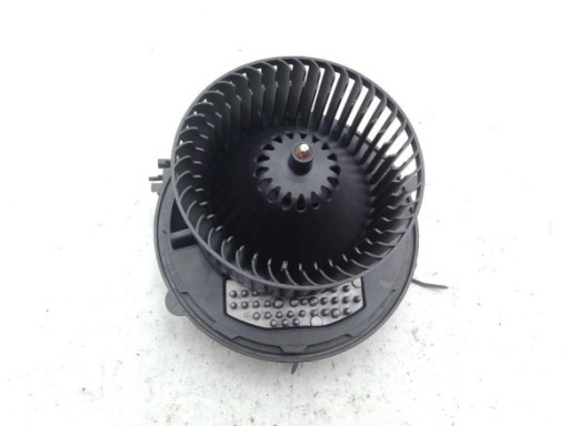 8V0837206A  MANILLA PUERTA LAT DEL DER EXT AUDI Q2 (GAB)|Desguaces La Cabaña