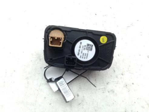 8V0837206A  MANILLA PUERTA LAT DEL DER EXT AUDI Q2 (GAB)|Desguaces La Cabaña 2