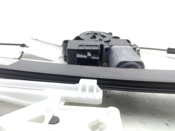 81A839462 ELEVALUNAS PUERTA LAT TRA DER AUDI Q2 (GAB)|Desguaces La Cabaña