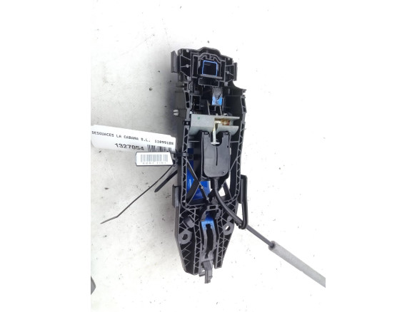 8V0837206A  MANILLA PUERTA LAT DEL DER EXT AUDI Q2 (GAB)|Desguaces La Cabaña