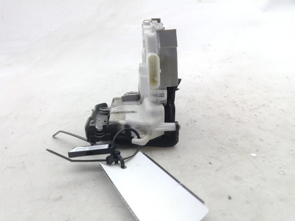 8X1837016C CERRADURA PUERTA LAT DEL DER AUDI Q2 (GAB)|Desguaces La Cabaña