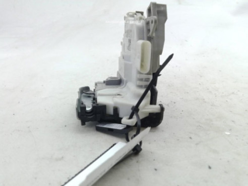 8K0839016H CERRADURA PUERTA LAT TRA DER AUDI Q2 (GAB)|Desguaces La Cabaña