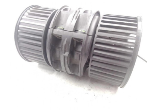 NT1009074B MOTOR CALEFACCION RENAULT MEGANE III Fastback (BZ0_)|Desguaces La Cabaña