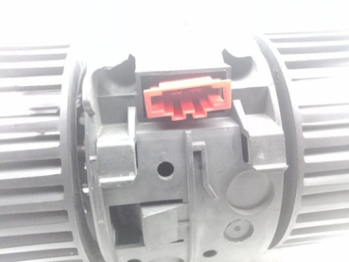 NT1009074B MOTOR CALEFACCION RENAULT MEGANE III Fastback (BZ0_)|Desguaces La Cabaña