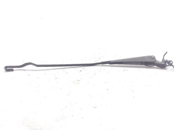 BRAZO LIMPIAPARABRISAS DEL DER ALFA ROMEO GTV (116_)|Desguaces La Cabaña