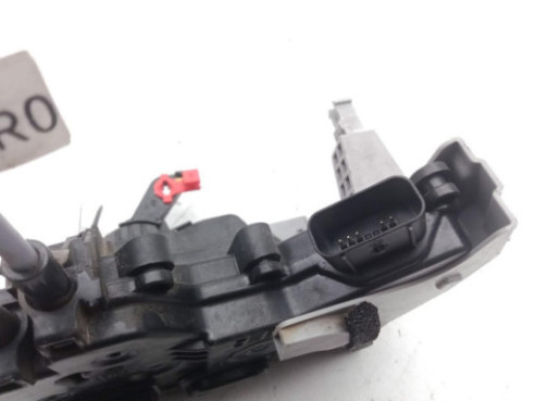81420J9000 CERRADURA PUERTA LAT TRA DER HYUNDAI KONA (OS)|Desguaces La Cabaña