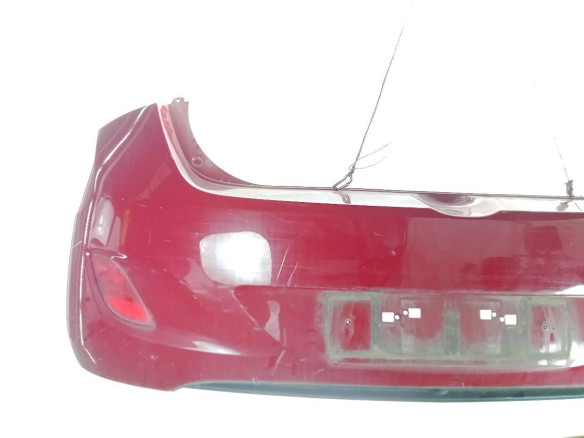 PARAGOLPES TRA HYUNDAI i30 (GD)|Desguaces La Cabaña