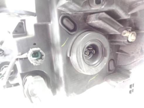 26010EM00A FARO DERECHO NISSAN TIIDA Fastback (C11)|Desguaces La Cabaña