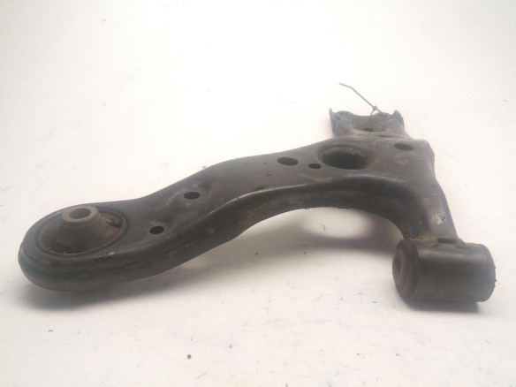 BRAZO SUSPENSION DEL DER INF TOYOTA PRIUS PLUS (_W4_)|Desguaces La Cabaña