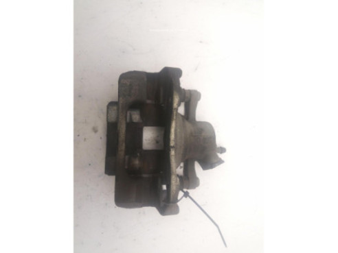 PINZA TRA IZQ TOYOTA PRIUS PLUS (_W4_)|Desguaces La Cabaña