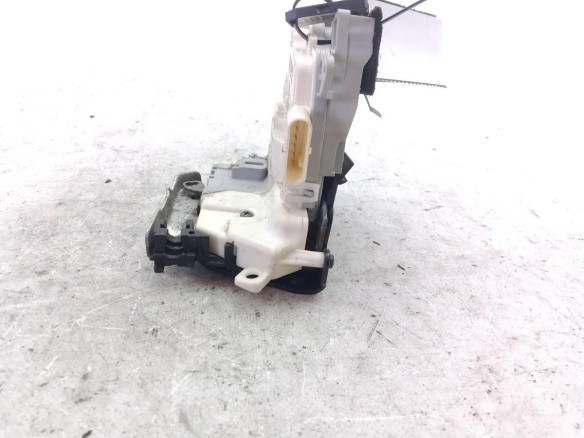 CERRADURA PUERTA LAT DEL DER AUDI A4 Allroad (8KH, B8)|Desguaces La Cabaña