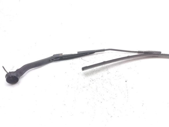 CJ5417B589AE BRAZO LIMPIAPARABRISAS DEL DER FORD KUGA II (DM2)|Desguaces La Cabaña