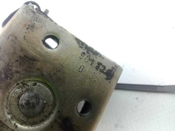 9017200135 CERRADURA PUERTA LAT DEL IZQ MERCEDES BENZ VITO Furgón (638)|Desguaces La Cabaña