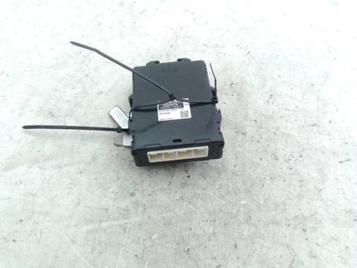 PINZA DEL IZQ TOYOTA PRIUS PLUS (_W4_)|Desguaces La Cabaña