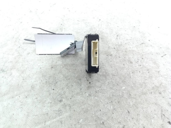 8996047121 MODULO ELECTRONICO 9 TOYOTA PRIUS PLUS (_W4_)|Desguaces La Cabaña