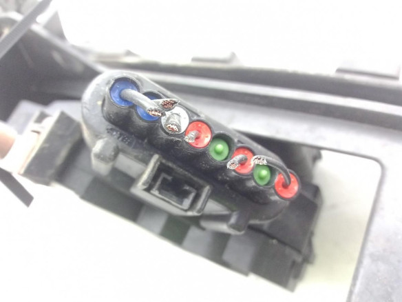 BM5AA21813AG CERRADURA PUERTA LAT DEL IZQ FORD MONDEO V Fastback|Desguaces La Cabaña