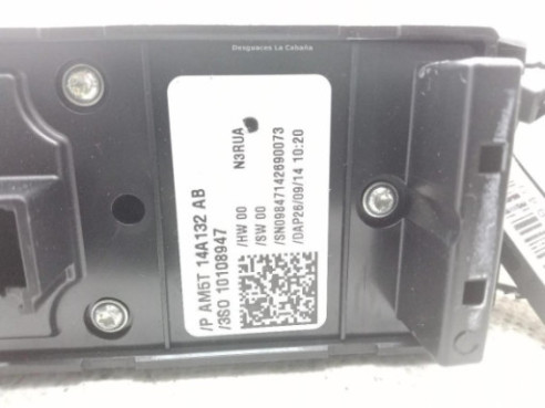 AM5T14A132AB MANDO ELEVALUNAS PUERTA LAT DEL IZQ FORD FOCUS III|Desguaces La Cabaña