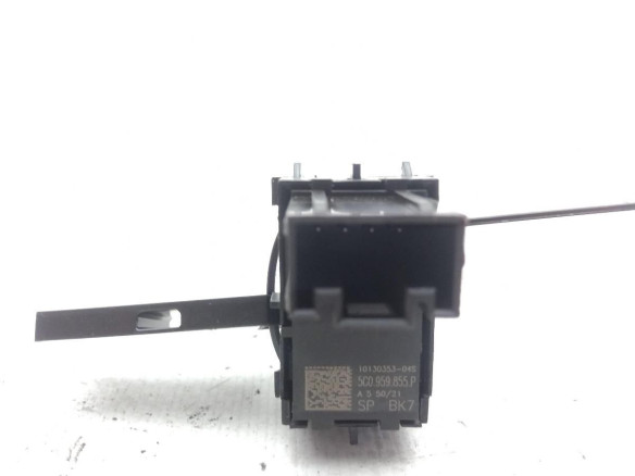 5G0959855P MANDO ELEVALUNAS PUERTA LAT DEL DER SEAT ARONA (KJ7)|Desguaces La Cabaña