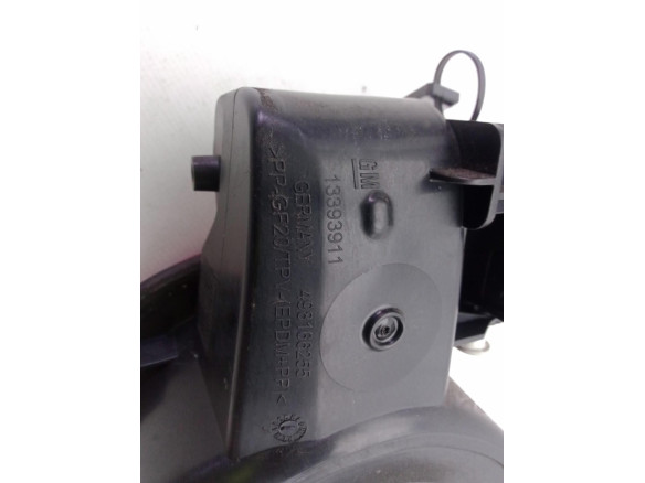 13393911 TAPA COMBUSTIBLE OPEL ASTRA J GTC|Desguaces La Cabaña