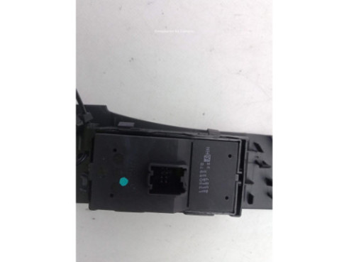 MANDO ELEVALUNAS PUERTA LATERAL DELANTERO IZQUIERDO|Desguaces La Cabaña 2