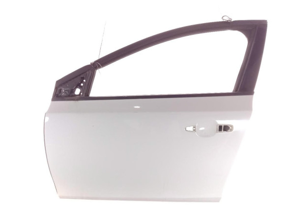 32321018  PUERTA LAT DEL IZQ VOLVO V40 Fastback (525, 526)|Desguaces La Cabaña