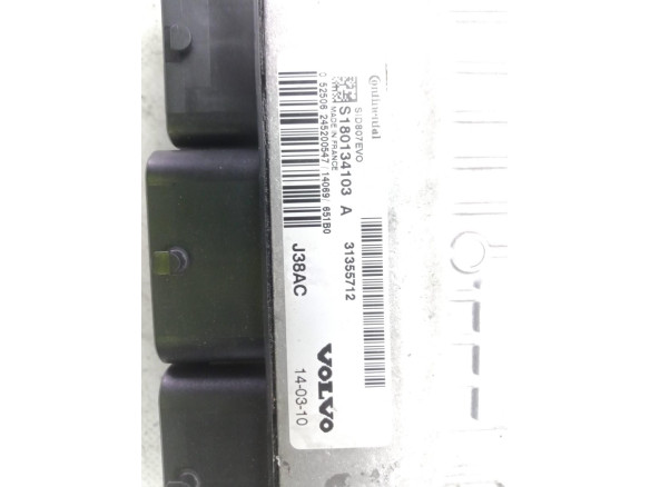 S180134103A CENTRALITA MOTOR VOLVO V40 Fastback (525, 526)|Desguaces La Cabaña