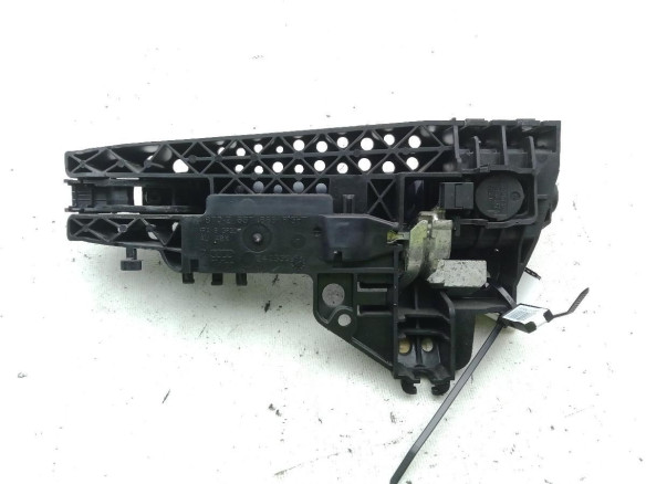 8T02837886A MANILLA PUERTA LAT TRA DER EXT AUDI A4 Avant (8K5, B8)|Desguaces La Cabaña