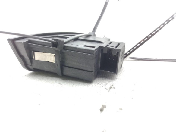 8K1941509 INTERRUPTOR WARNING AUDI A4 Avant (8K5, B8)|Desguaces La Cabaña