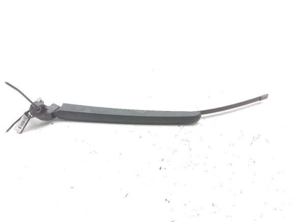 BRAZO LIMPIAPARABRISAS TRA PORTÓN AUDI A4 Avant (8K5, B8)|Desguaces La Cabaña