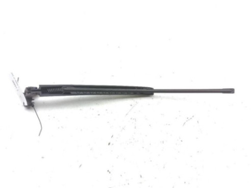 BRAZO LIMPIAPARABRISAS TRA PORTÓN AUDI A4 Avant (8K5, B8)|Desguaces La Cabaña