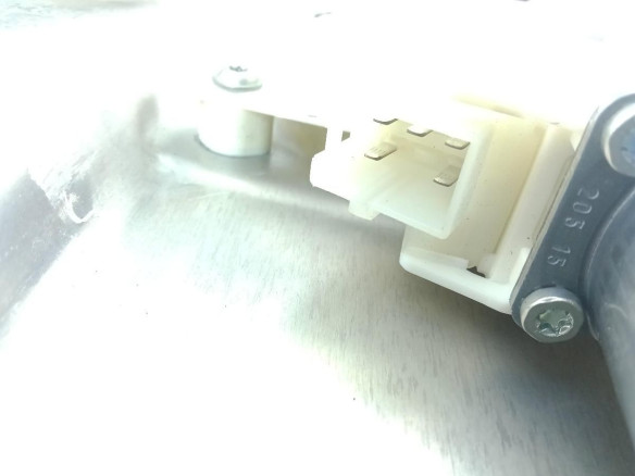 A2127301879  ELEVALUNAS PUERTA LAT TRA DER MERCEDES BENZ CLASE E (W212)|Desguaces La Cabaña