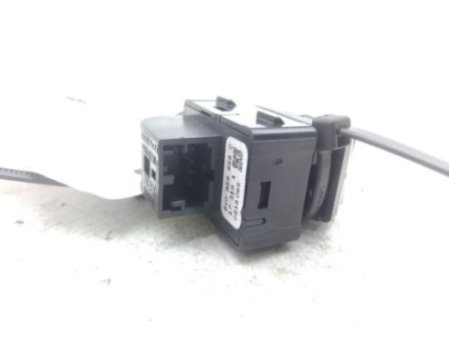 MANDO ELEVALUNAS PUERTA LATERAL TRASERO IZQUIERDO|Desguaces La Cabaña 2