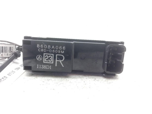 8608A066 MANDO ELEVALUNAS PUERTA LAT TRA DER MITSUBISHI LANCER VIII (CY_A, CZ_A)|Desguaces La Cabaña