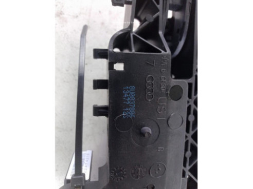 8U0837886 MANILLA PUERTA LAT DEL DER EXT AUDI Q3 (8UB, 8UG)|Desguaces La Cabaña