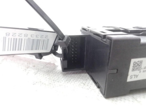 8U0927225G INTERRUPTOR FRENO MANO ELECTRICO AUDI Q3 (8UB, 8UG)|Desguaces La Cabaña