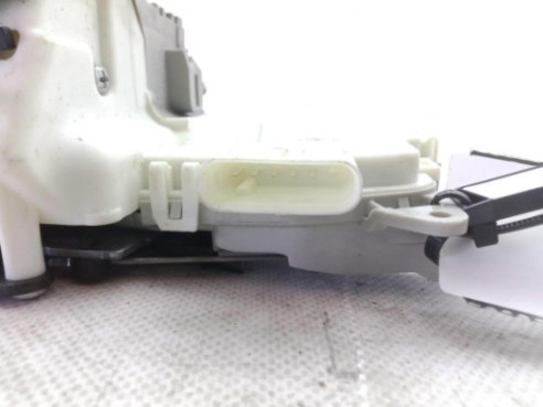 8J1837016F CERRADURA PUERTA LAT DEL DER AUDI Q3 (8UB, 8UG)|Desguaces La Cabaña