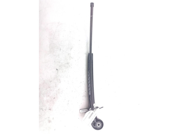 8U0955407 BRAZO LIMPIAPARABRISAS TRA PORTÓN AUDI Q3 (8UB, 8UG)|Desguaces La Cabaña