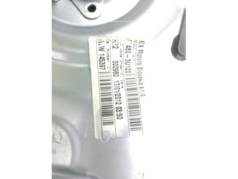 82480-3U120 ELEVALUNAS PUERTA LAT DEL DER KIA SPORTAGE (SL)|Desguaces La Cabaña